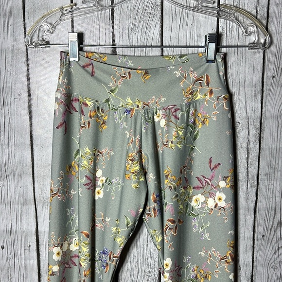 Liquido yoga floral pants sz L - Picture 7 of 11
